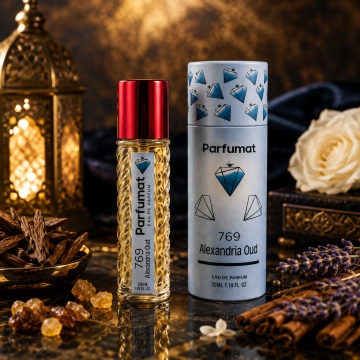 Set Apa de parfum Parfumat 769 Alexandria Oud, Unisex, 35 ml si Gentuta cosmetice - Img 4