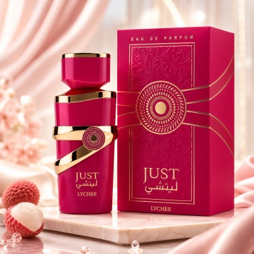 Parfum Arăbesc Just Lychee Fragrance World 100 ml, Apă de Parfum Damă, Aromă Floral Fructată cu Lici, Ananas, Caramel, Coacăză Neagră, Ambră, Lăcrămioară, Trandafir, Mosc, Mușchi și Vanilie