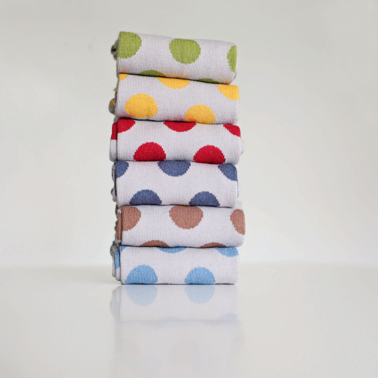 Set 6 perechi Șosete gri cu buline mari multicolor