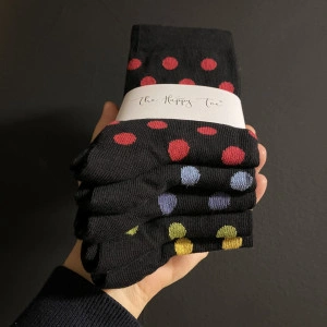 Set 5 perechi Șosete negre cu buline medii multicolor