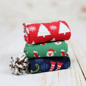 Set Cadou 3 Perechi de Sosete - Classy Christmas - Editie limitata - Img 2