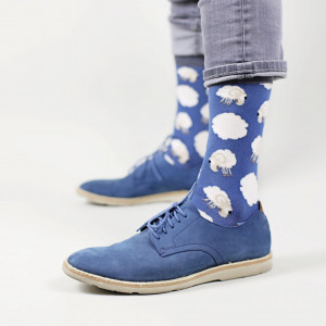 Șosete vesele cu model Flying Rams - Dark Blue