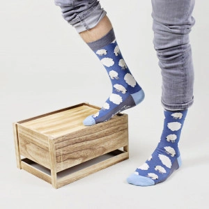Șosete vesele cu model Flying Rams - Dark Blue - Img 4