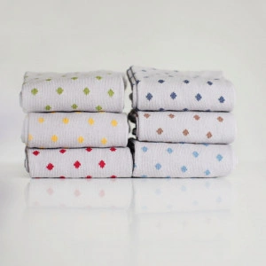 Set 6 perechi Șosete gri cu buline mici multicolor - Img 2