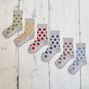 Set 6 perechi Șosete gri cu buline mari multicolor