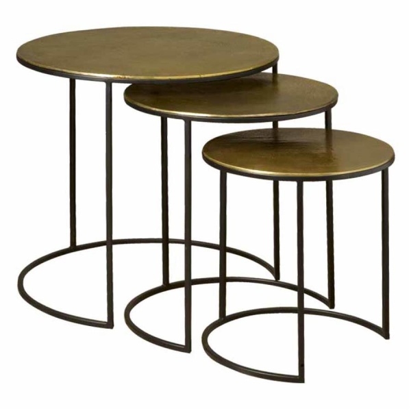 Set de 3 masute laterale Renew din alama cu aspect vechi de la 42 cm
