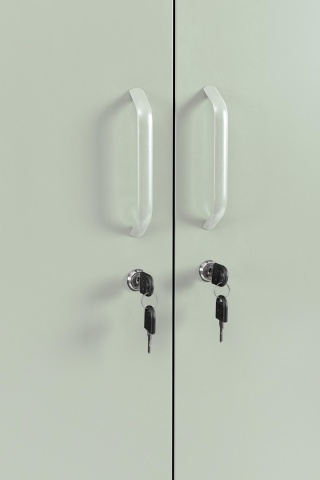 Dulap Cambridge, cu 2 uși, din oțel, vopsit electrostatic, verde salvie, 80x50x185 cm - Img 5