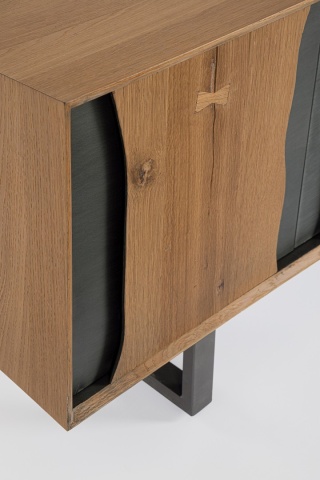 Comodă TV Garwood, cu 2 uși și 2 sertare, din MDF furniruit cu stejar și oțel, 160x42x55 cm - Img 5