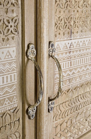 Dulap living Mayra, cu 2 uși, cu decorațiuni sculptate manual, din lemn de mango, 88x40x178 cm - Img 4