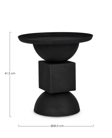 Această măsuță de cafea rotundă, parte din colecția Amba, adaugă un accent modern și contemporan oricărui spațiu de living. Realizată integral din oțel rezistent, vopsit epoxidic într-o nuanță de bej, oferă un finisaj mat și ușor rugos, plăcut la atingere - Img 2