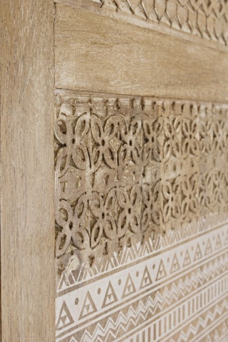 Dulap living Mayra, cu 2 uși, cu decorațiuni sculptate manual, din lemn de mango, 88x40x178 cm - Img 5