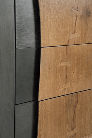 Servanta Garwood, 2 uși și 3 sertare, din MDF furniruit cu stejar, finisaj natural, picioare din oțel, 150x42x75 cm - Img 7