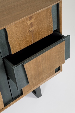 Servanta Garwood, 3 uși și 3 sertare, din MDF furniruit cu stejar, finisaj natural, picioare din oțel, 180x42x75 cm - Img 6