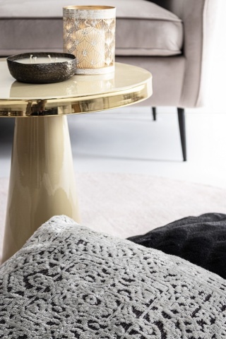 Măsuță de cafea Nandika, rotundă, din oțel emailat ivory, margine placată cu alamă, diametru 45.5 cm, înălțime 43 cm - Img 5