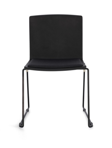 Set de 4 scaune Giulia, din plastic cu șezut tapițat și picioare din oțel vopsit electrostatic, negru, 43.5x50x79 cm - Img 4
