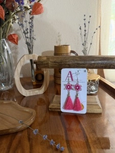 Cercei Handmade | Colecția Ciucuri | Fucsia Vibrant | Atelier Aurora