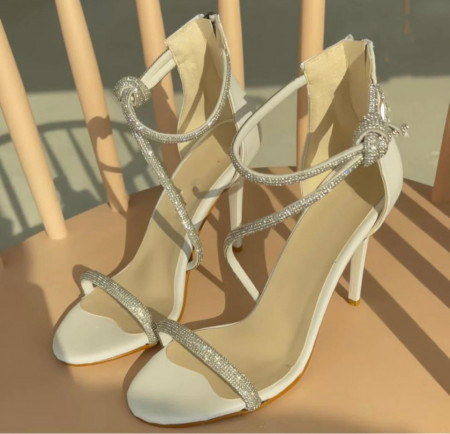 Sandale albe cu toc pentru mireasa nunta ocazie speciala elegante shoesboutique