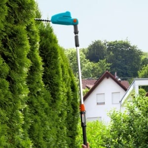 Aku teleskopski trimer za živu ogradu 42/18V P4A Gardena GA 14732-55 - Img 3