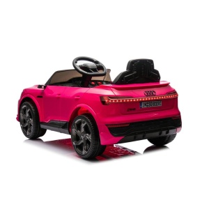 Audi SQ8 Roze Premium Oprema - Img 3