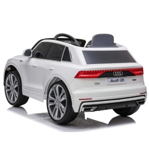 Dečiji automobil na akumulator beli licencirani Audi Q8 53 - Img 2