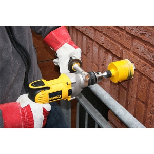 Udarna bušilica 1300W DeWalt D21570K - Img 2