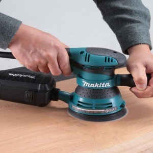 Vibraciona brusilica Makita BO5041 - Img 3