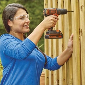 Akumulatorska bušilica odvijač Black and Decker BDCDC18K - Img 2