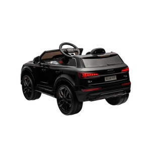 Audi Q7 Crni - Premium Oprema - Img 2