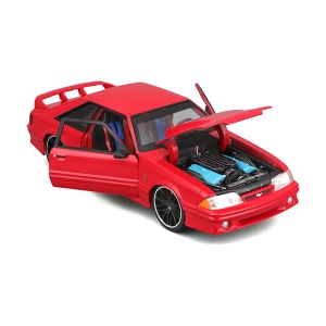 Auto Ford Mustang SVT Kobra 1:24 Maisto 55467 - Img 3