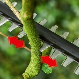 Akumulatorske makaze za živu ogradu Universal HedgePole 18 Bosch 06008B3000 - Img 4