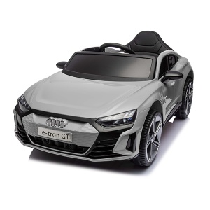 Auto na akumulator Audi 12V sivi 062120S