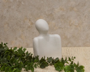 Figura Ljubavnici 21cm bela 024358 - Img 1