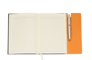 Notes sa magnetnim preklopom A5 Velvet 116.846.16 - Img 2