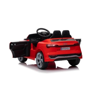 Audi SQ8 Crveni - Img 3
