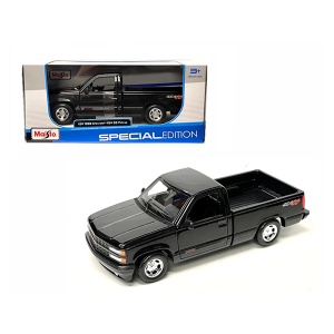 Auto Ševrolet 454 SS pikap metalni 1:24 Specijal Maisto 55437