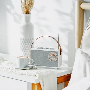 Bluetooth radio retro Camry CR1902W - Img 4