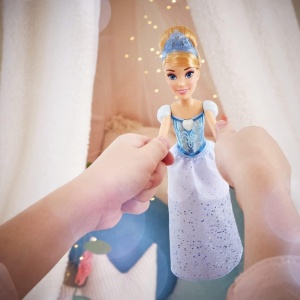 Pepeljuga Disney princeza 1041936 - Img 4