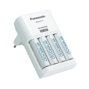 Punjač Ni-MH akumulatora + 4 AA 1900 mAh Panasonic 16041 - Img 3