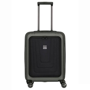 Putni kofer sa USB portom crni Titan 97824