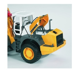 Bager Liebher L574 Bruder 024307 - Img 2