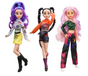 KPOP DIVA SQUAD LUTKA 30CM