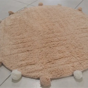 Prostirka Pom Pom R 70cm 003-1