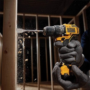 Set akumulatorskih bušilica DeWalt DCK2110L2T - Img 2