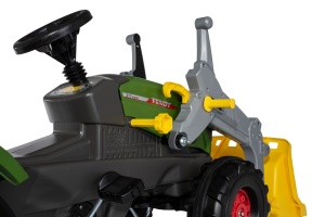 Traktor Fendt 211 Vario sa utovarivačem - Img 3