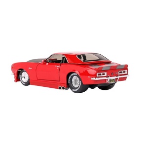 Auto Ševrolet Kamaro Z/28 1:24 Design Maisto 53106 - Img 3
