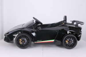 Lamborghini Huracan crni - Dečiji automobil na akumulator - Img 2