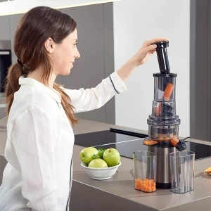 Sokovnik 200W Black and Decker BXJE200E - Img 3