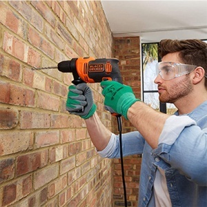 Udarna bušilica 710W Black and Decker BEH710 - Img 2