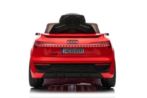 Audi SQ8 Crveni Premium Oprema - Img 4