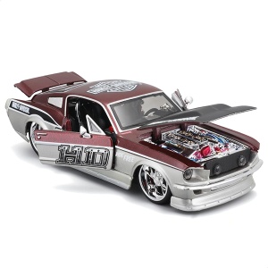 Auto Ford Mustang GT 1:24 Maisto 53126 - Img 3